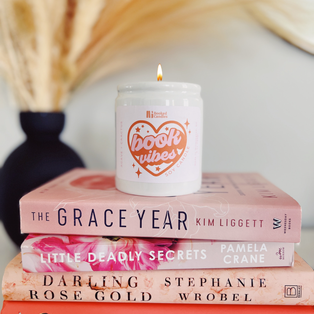 Book Vibes Candle