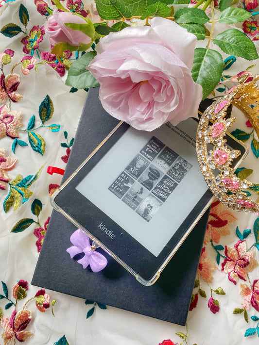 Resin Bow Kindle Charm