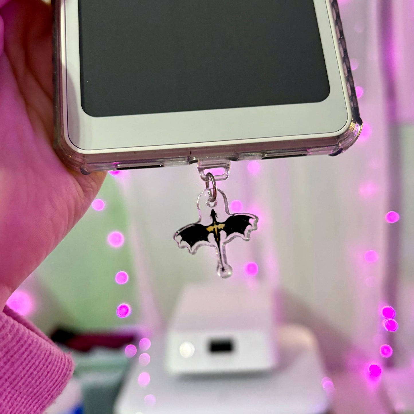 Dragons USB-C Kindle Charm