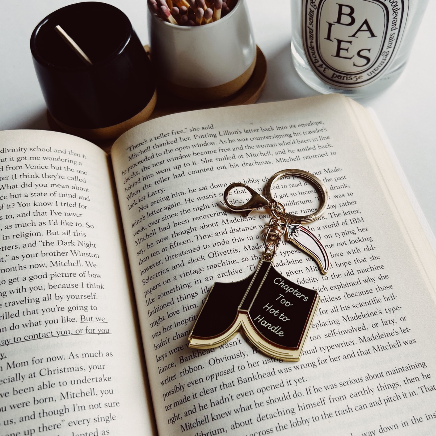 Chapters Too Hot to Handle Keychain