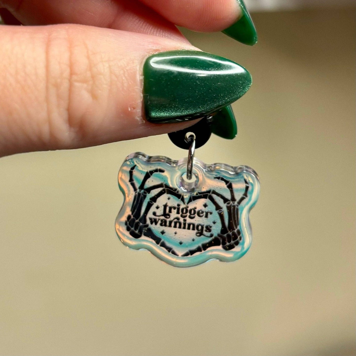 Trigger Warnings USB-C Dust Plug/Kindle Charm