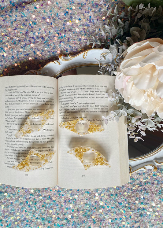 Champagne Thumb Book Holder