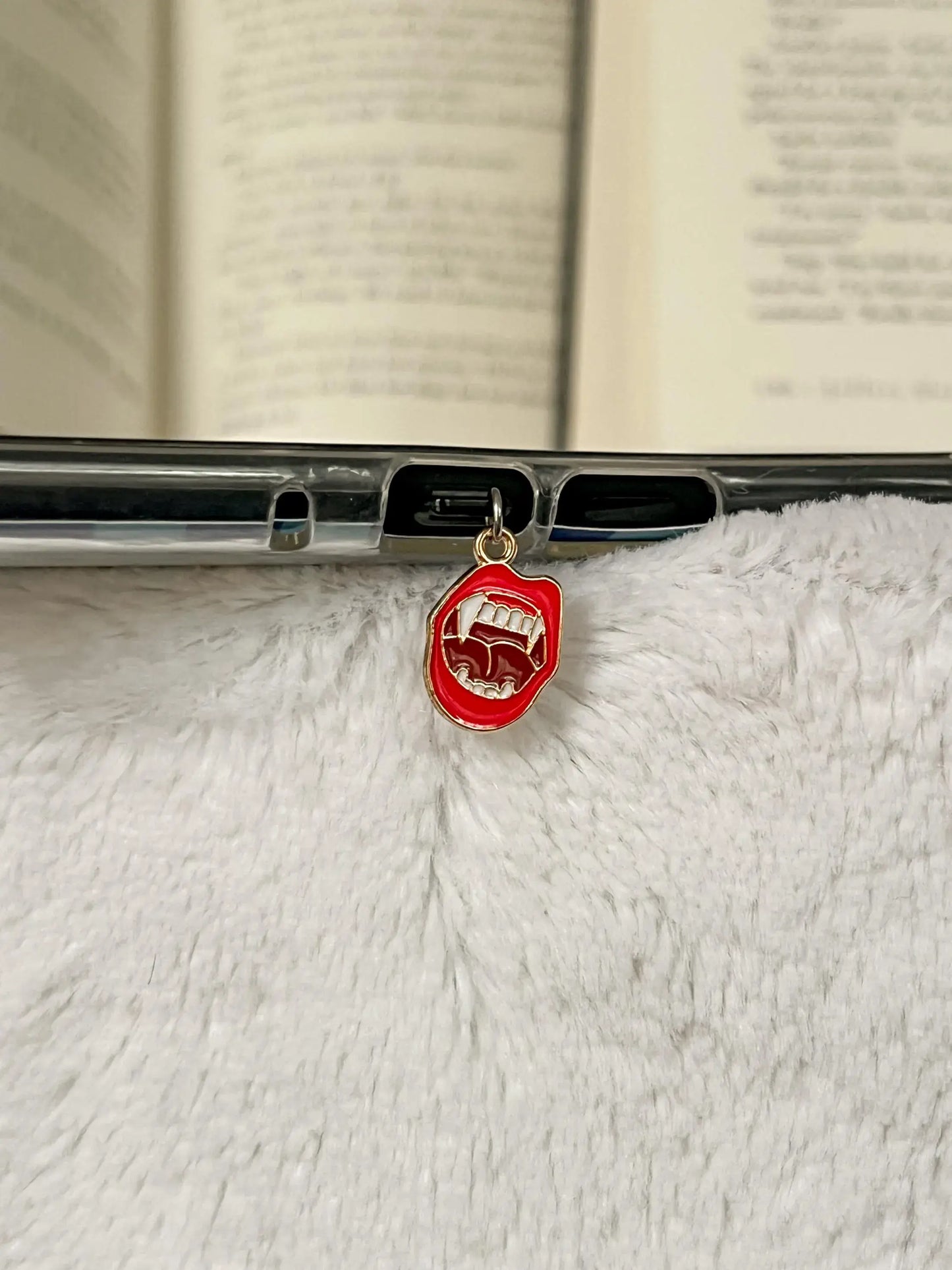 Vampire Teeth Kindle Charm