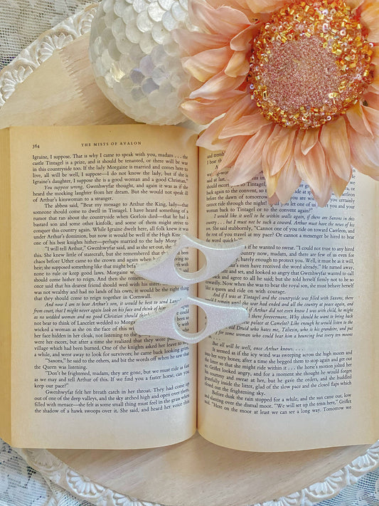 Twinkle Book Thumb Holder