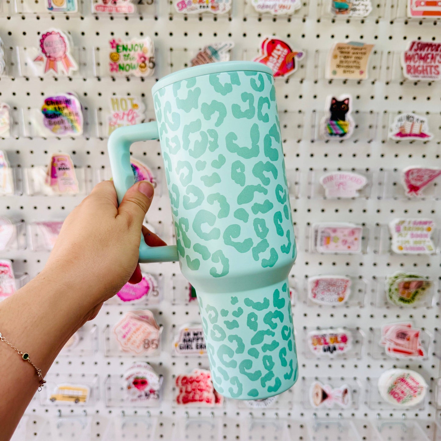 40oz Tumbler Leopard Print on Mint