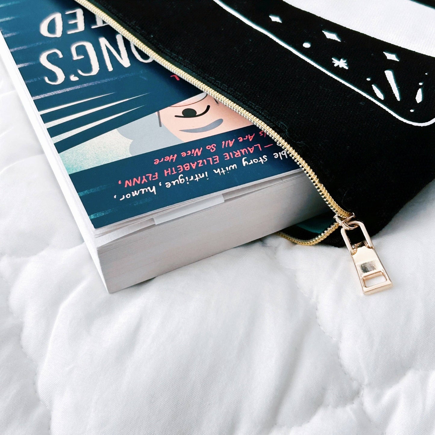 The Reader Zipper Bag