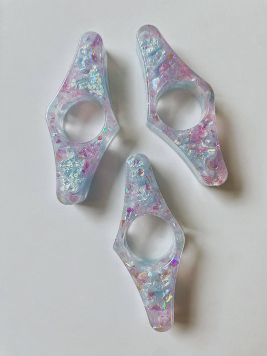 Euphoria Thumb Book Holder