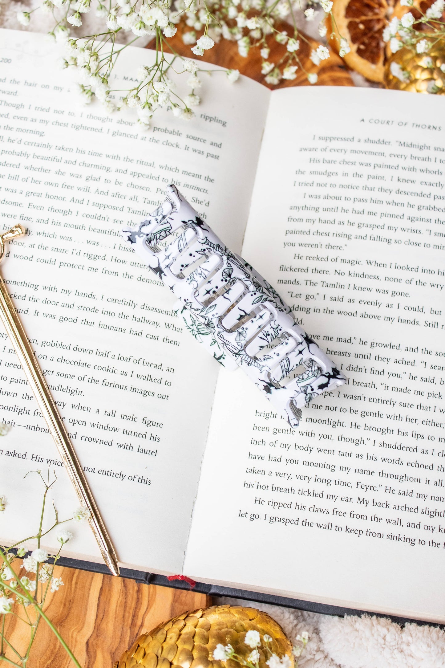 Hair Claw Clip Ivory Swords