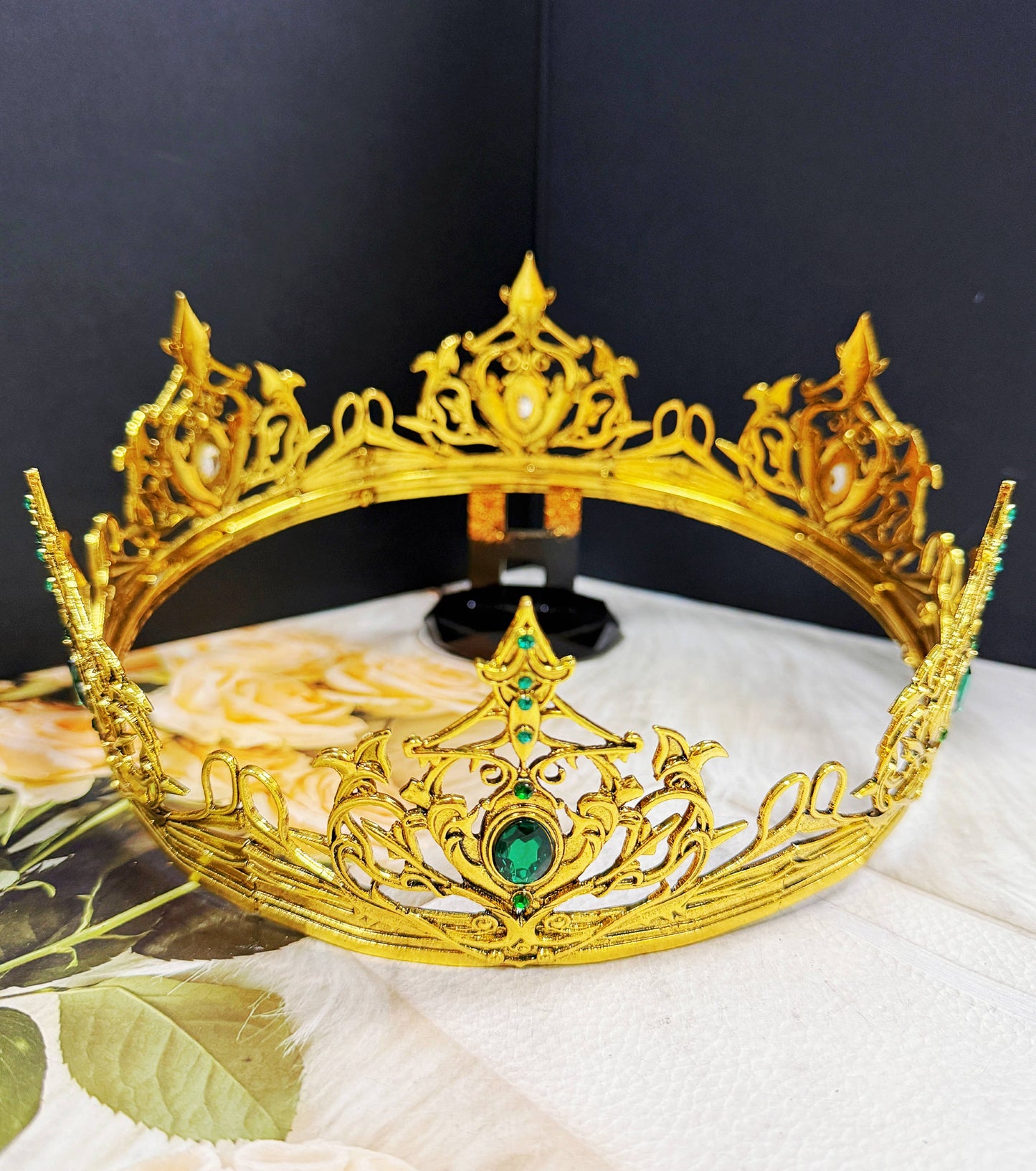 Renaissance Gold Crown