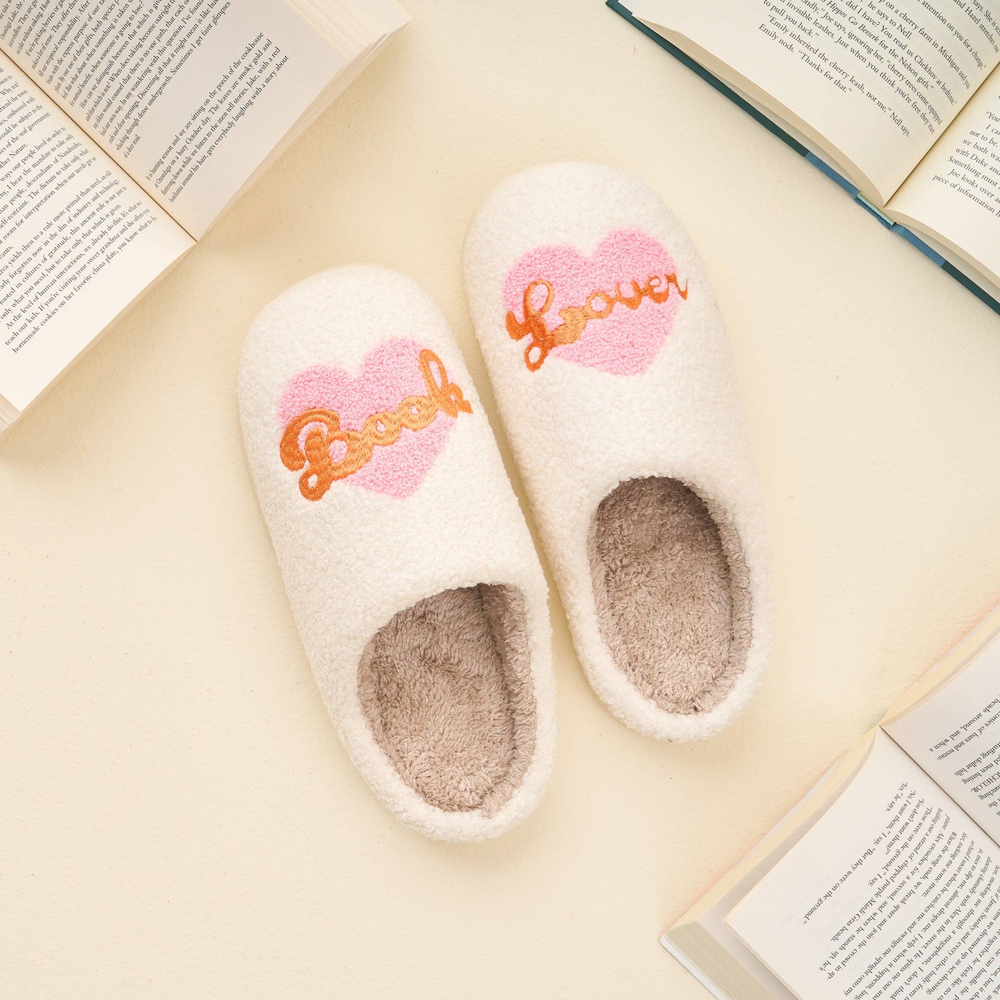 Slippers-Book Lover M/L