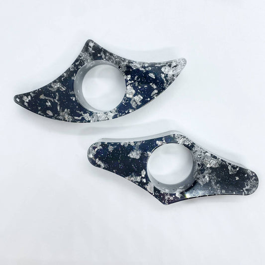 Cloudless Night Sky Thumb Book Holder