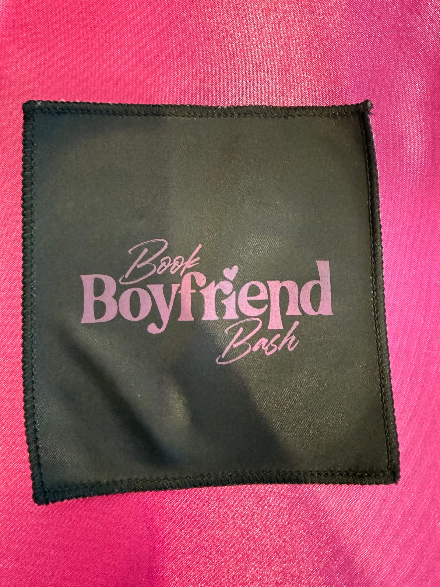 Book Boyfriend Bash Glasses Cleaner