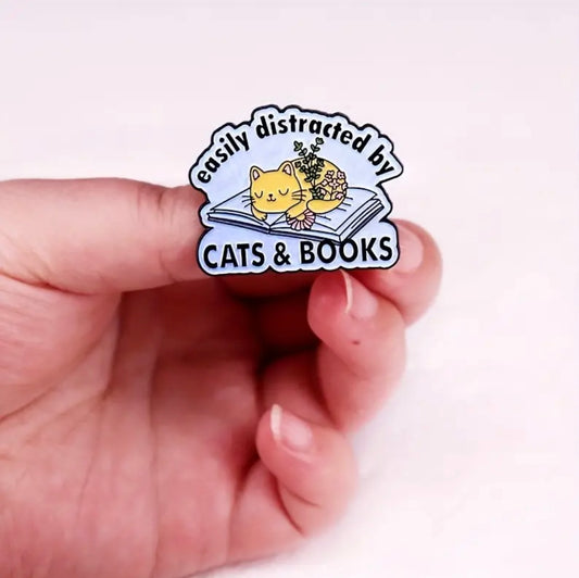 Cat & Books Enamel Pin