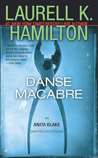 Dance Macabre- Laurell K. Hamilton