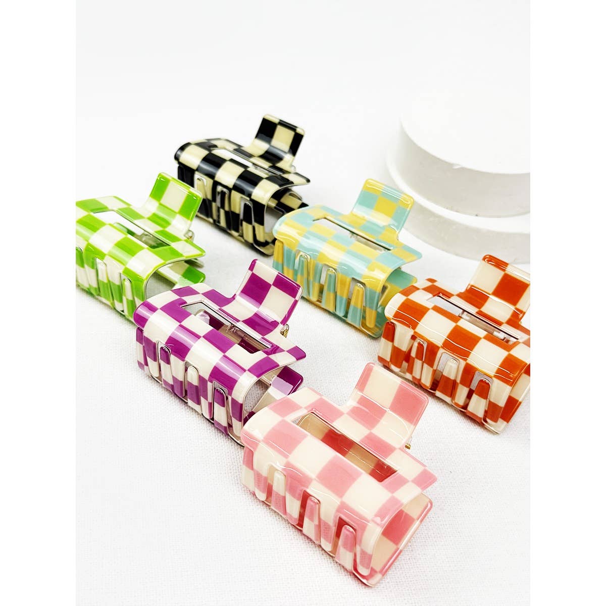 Checkered Medium Hair Clip