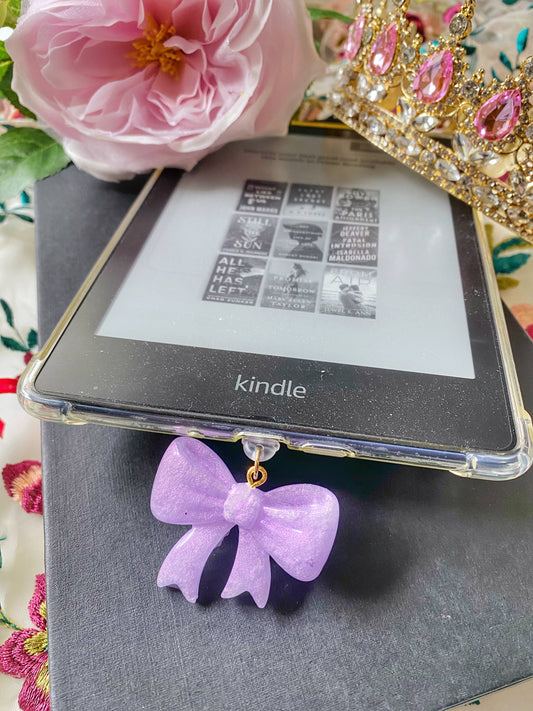 Resin Bow Kindle Charm 