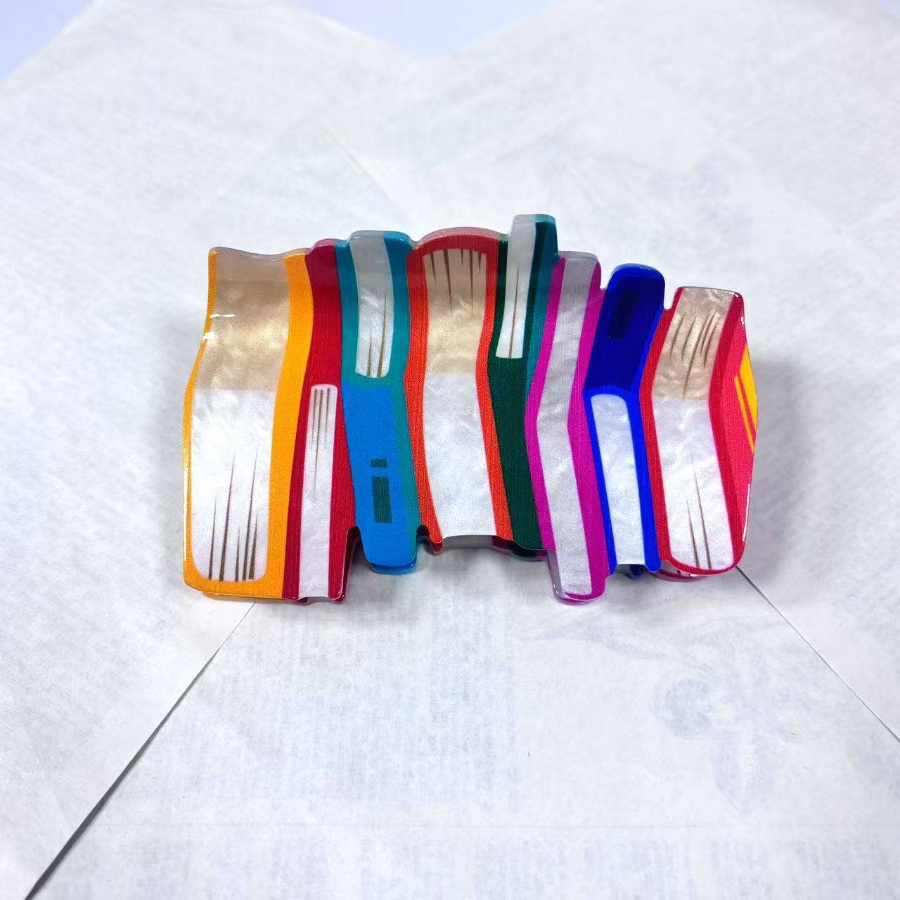 Stacked Books Claw Clip